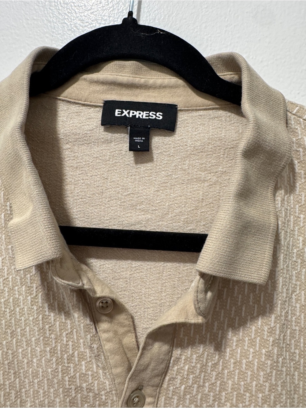 Express Beige Textured Polo Shirt | Size Large | Short Sleeve Knit Polo - Picture 3 of 5